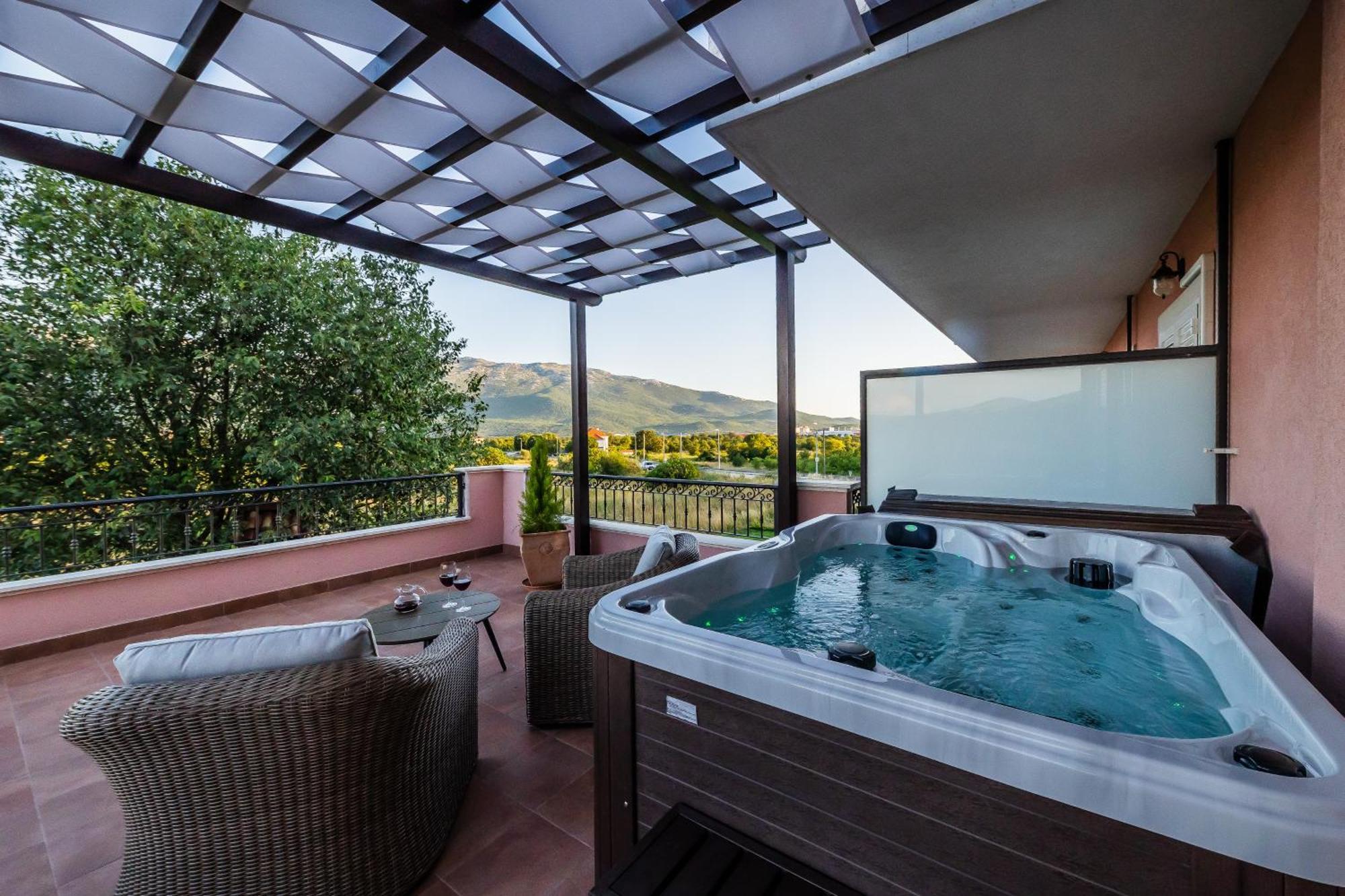 San Mihael Luxury Rooms 1 Dugopolje Pokoj fotografie